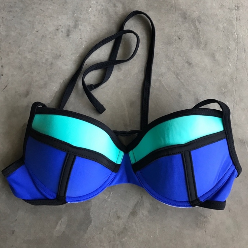 Colorblock swimsuit Size Small 💋🌴 - Picture 2 of 3